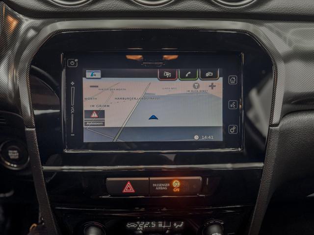 Suzuki Vitara COMFORT+ 1.5 HYBRID AUT PANO NAVI ACC SHZ 