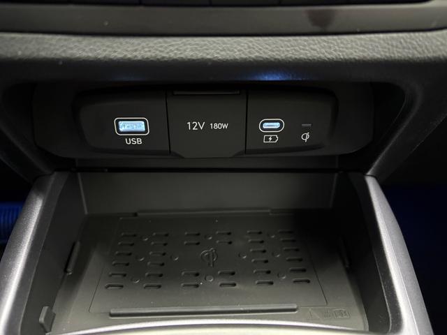 Hyundai i10 PREMIUM AUT SHZ SMART KEY KLIMAAUTOMATIK AMBIENTE ALU RFK PDC NAVI 