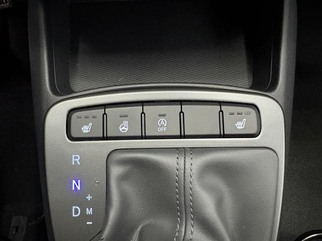 Hyundai i10 STYLE AUT KLIMAAUTOMATIK NAVI SHZ RFK TEMPOMAT 