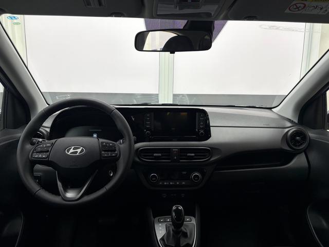 Hyundai i10 STYLE AUT KLIMAAUTOMATIK NAVI SHZ RFK TEMPOMAT 