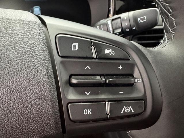 Hyundai i10 STYLE AUT NAVI SHZ RFK TEMPOMAT 