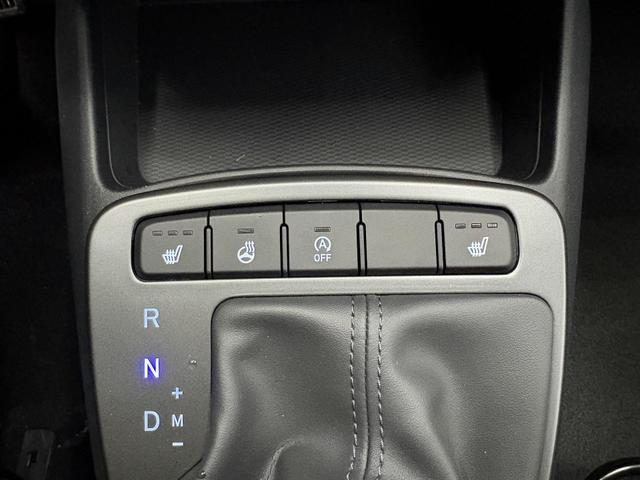 Hyundai i10 STYLE AUT KLIMAAUTOMATIK NAVI SHZ RFK TEMPOMAT 