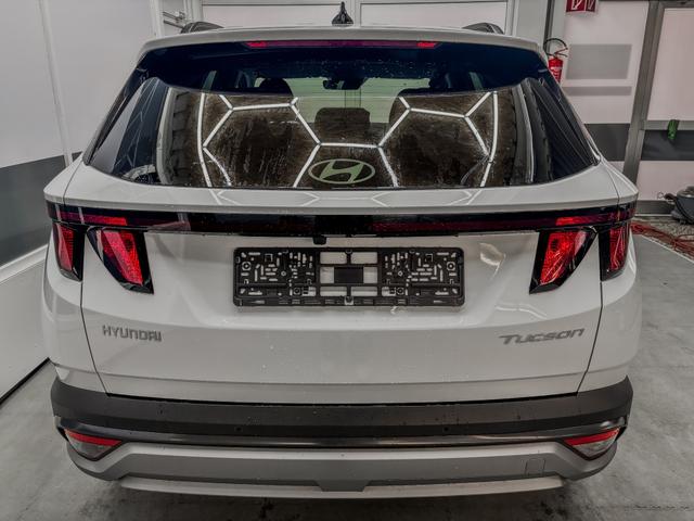 Hyundai TUCSON - STYLE KLIMAAUTOMATIK TOTWINKEL NAVI SHZ RFK PDC Vorlauffahrzeuge