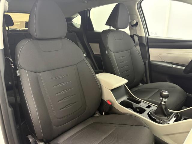 Hyundai TUCSON STYLE KLIMAAUTOMATIK TOTWINKEL NAVI SHZ RFK PDC 