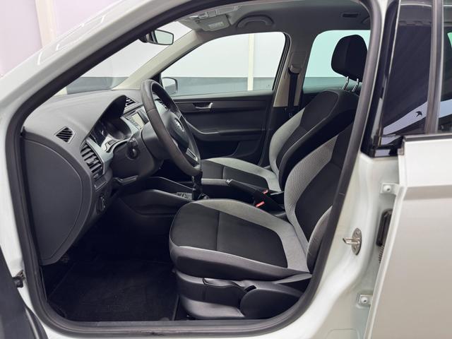 Skoda Fabia Combi AMBITION GREEN TEC AHK SHZ TEMPOMAT 