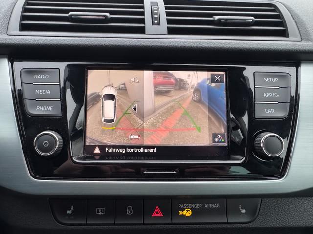 Skoda Fabia Combi AMBITION KLIMAAUTOMATIK RFK PDC SHZ 