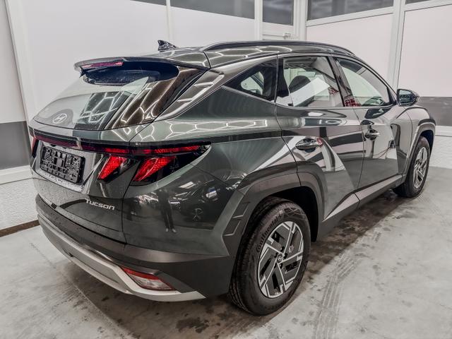 Hyundai TUCSON STYLE AUT KLIMAAUTOMATIK TOTWINKEL NAVI SHZ RFK PDC 