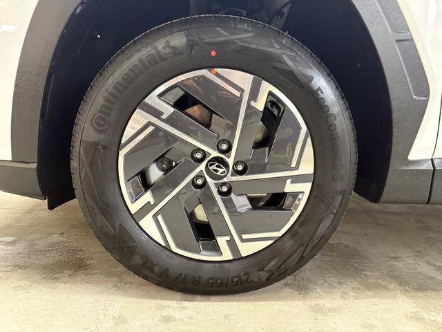 Hyundai TUCSON STYLE AUT KLIMAAUTOMATIK TOTWINKEL NAVI SHZ RFK PDC 