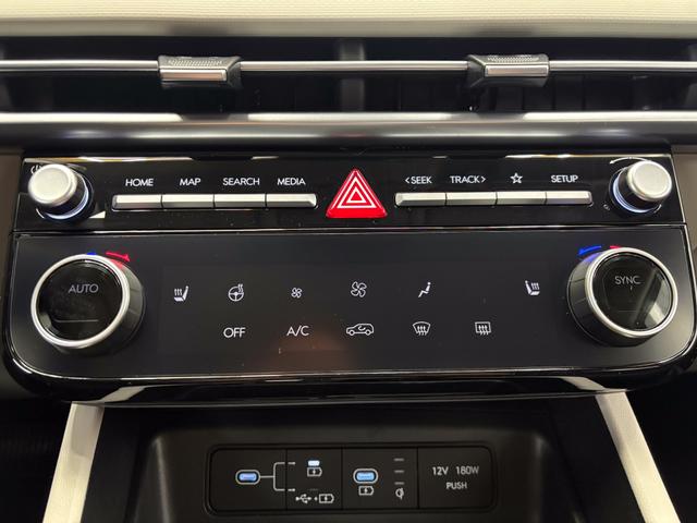 Hyundai TUCSON STYLE AUT KLIMAAUTOMATIK TOTWINKEL NAVI SHZ RFK PDC 