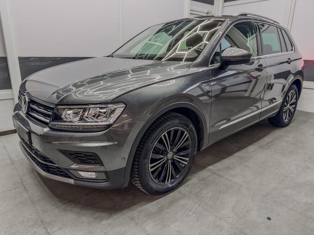 Volkswagen Tiguan - HIGHLINE 2.0 TDI NAVI AHK ACC SHZ