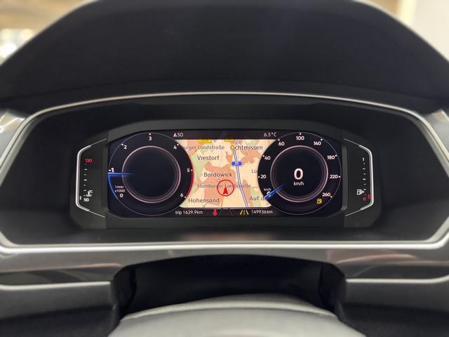 Volkswagen Tiguan HIGHLINE 2.0 TDI NAVI AHK ACC SHZ 