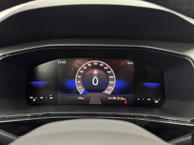 Volkswagen T-Cross EDITION 1.0 TSI 115PS SHZ KEYLESS RFK PDC 