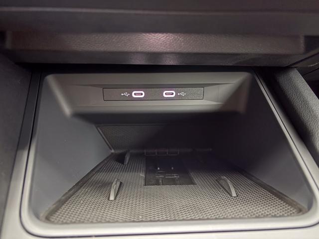 Cupra Leon Sportstourer 1.5 eTSI DSG 150PS AHK MATRIX ALLWETTERREIFEN ACC SHZ RFK KEYLESS 