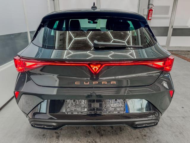 Cupra Leon 1.5 TSI 150PS SHZ KEYLESS ACC RFK 