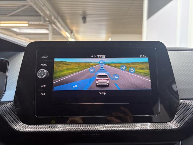 Volkswagen T-Cross EDITION 1.0 TSI 115PS SHZ KEYLESS RFK PDC 