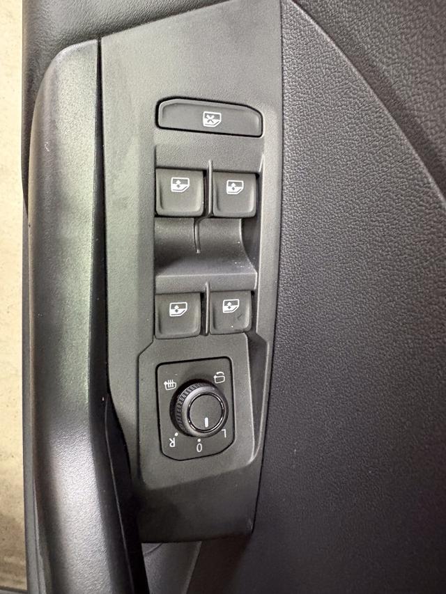 Volkswagen T-Cross EDITION 1.0 TSI DSG 115PS KEYLESS RFK PDC 