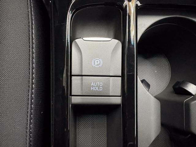 Hyundai i30 Kombi STYLE EDITION NAVI SHZ KLIMAAUTOMATIK RFK LED PDC v+h 