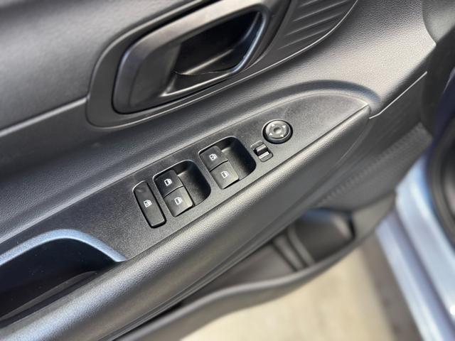 Hyundai i20 STYLE NAVI SHZ LED ALU RFK KLIMAAUTOMATIK 