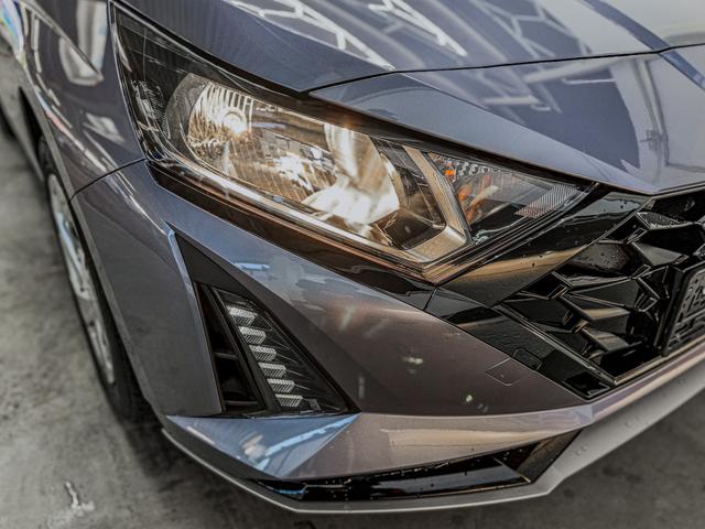 Hyundai i20 STYLE NAVI SHZ LED ALU RFK KLIMAAUTOMATIK 