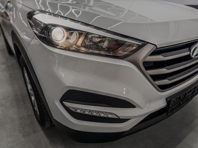 Hyundai TUCSON GO+ 1.6 T-GDi 177PS AHK NAVI SHZ PDC 