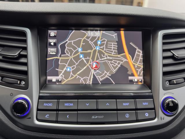 Hyundai TUCSON GO+ 1.6 T-GDi 177PS AHK NAVI SHZ PDC 