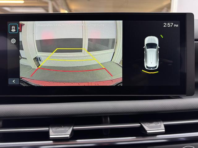 Hyundai TUCSON - TREND SHZ NAVI PDC RFK