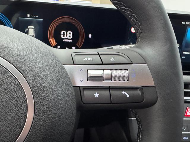 Hyundai TUCSON - TREND SHZ NAVI PDC RFK