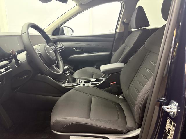 Hyundai TUCSON STYLE KLIMAAUTOMATIK TOTWINKEL NAVI SHZ RFK PDC 