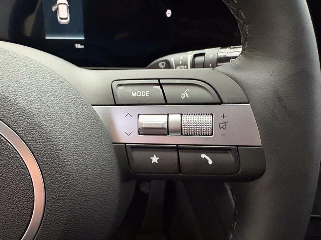 Hyundai TUCSON STYLE KLIMAAUTOMATIK TOTWINKEL NAVI SHZ RFK PDC 