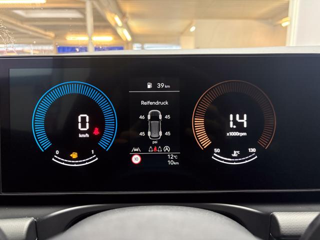 Hyundai TUCSON STYLE KLIMAAUTOMATIK TOTWINKEL NAVI SHZ RFK PDC 