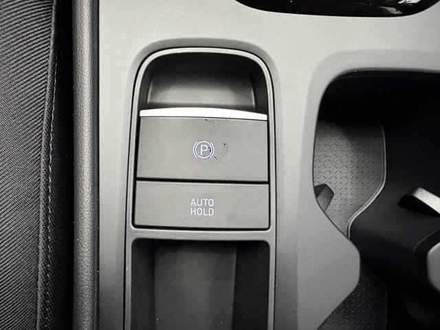 Hyundai TUCSON STYLE KLIMAAUTOMATIK TOTWINKEL NAVI SHZ RFK PDC 