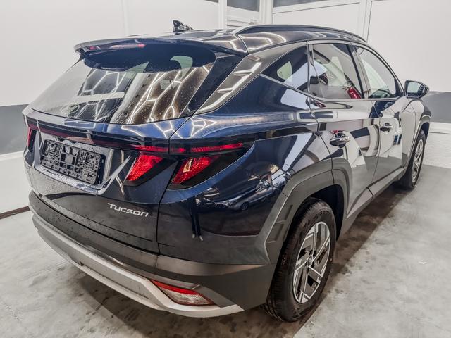 Hyundai TUCSON STYLE KLIMAAUTOMATIK TOTWINKEL NAVI SHZ RFK PDC 