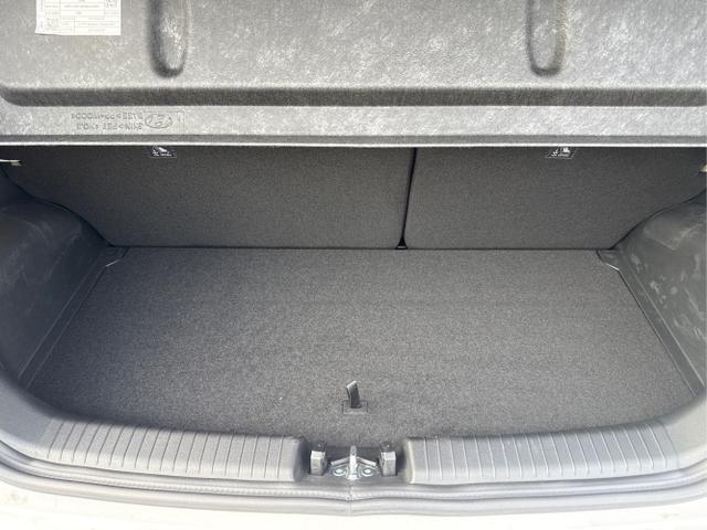 Hyundai / i10 / Wei&szlig; / / / AUT SHZ SMART KEY KLIMAAUTOMATIK AMBIENTE ALU RFK PDC NAVI 