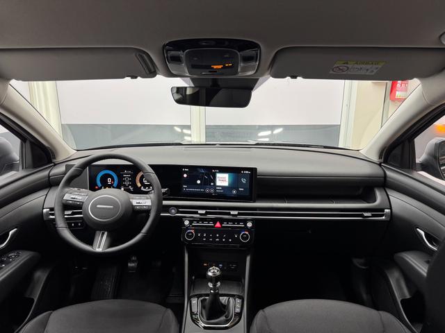 Hyundai TUCSON STYLE KLIMAAUTOMATIK TOTWINKEL NAVI SHZ RFK PDC 