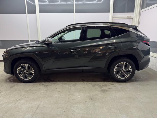 Hyundai TUCSON STYLE KLIMAAUTOMATIK TOTWINKEL NAVI SHZ RFK PDC 