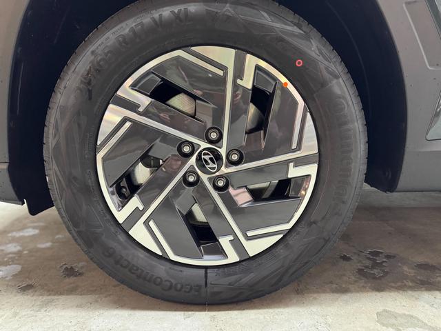 Hyundai TUCSON STYLE KLIMAAUTOMATIK TOTWINKEL NAVI SHZ RFK PDC 