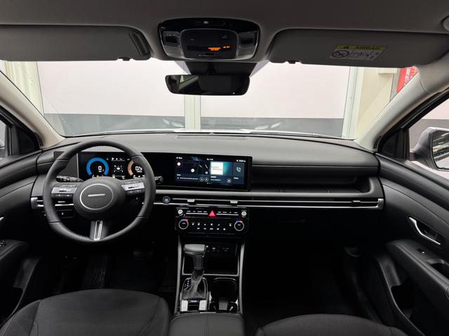 Hyundai TUCSON STYLE AUT ACC 18ALU KLIMAAUTOMATIK TOTWINKEL NAVI SHZ RFK PDC 