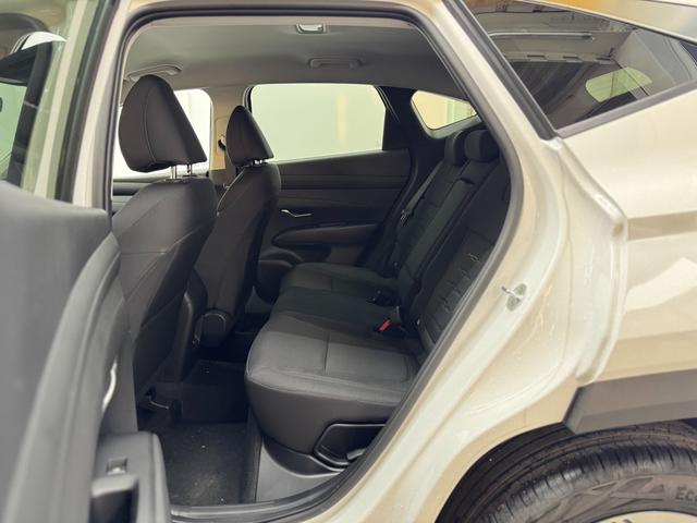 Hyundai TUCSON STYLE AUT ACC 18ALU KLIMAAUTOMATIK TOTWINKEL NAVI SHZ RFK PDC 