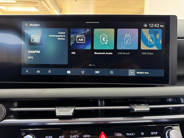 Hyundai TUCSON STYLE AUT ACC 18ALU KLIMAAUTOMATIK TOTWINKEL NAVI SHZ RFK PDC 