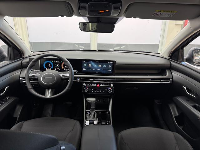 Hyundai TUCSON STYLE AUT ACC 18ALU KLIMAAUTOMATIK TOTWINKEL NAVI SHZ RFK PDC 