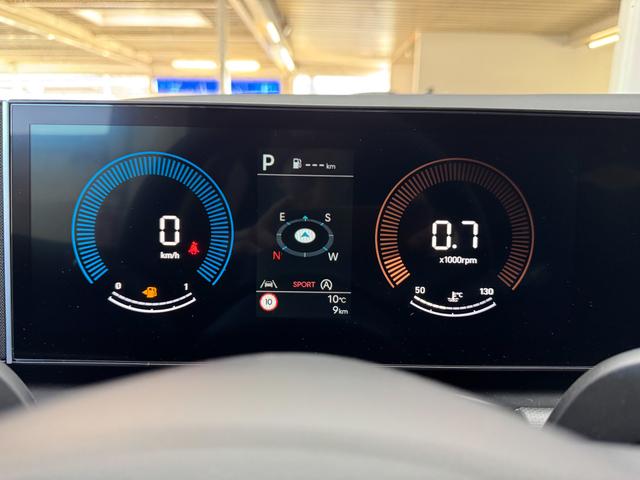 Hyundai TUCSON STYLE AUT ACC 18ALU KLIMAAUTOMATIK TOTWINKEL NAVI SHZ RFK PDC 