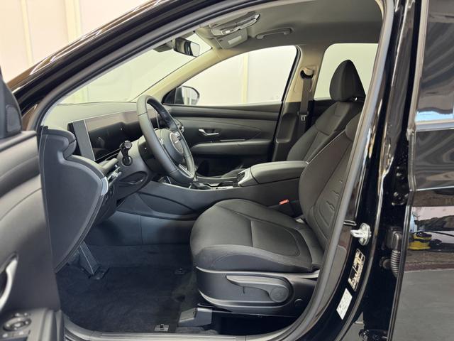 Hyundai TUCSON STYLE AUT ACC 18ALU KLIMAAUTOMATIK TOTWINKEL NAVI SHZ RFK PDC 