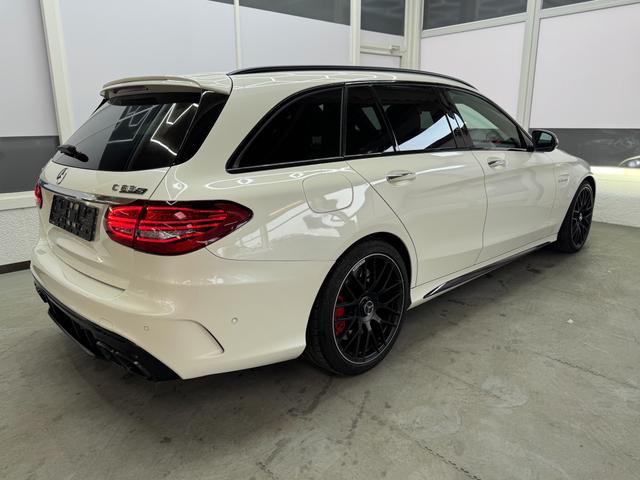 Mercedes-Benz C-Klasse AMG S NAVI PANO BURMEISTER HUD 