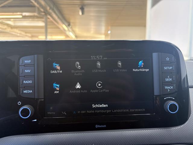 Hyundai i10 STYLE AUT KLIMAAUTOMATIK NAVI SHZ RFK TEMPOMAT 