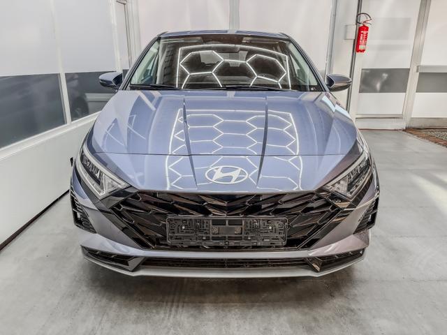 Hyundai i20 - STYLE NAVI SHZ LED ALU RFK KLIMAAUTOMATIK