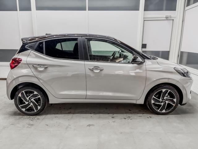 Hyundai i10 PREMIUM AUT SHZ SMART KEY KLIMAAUTOMATIK AMBIENTE ALU RFK PDC NAVI 