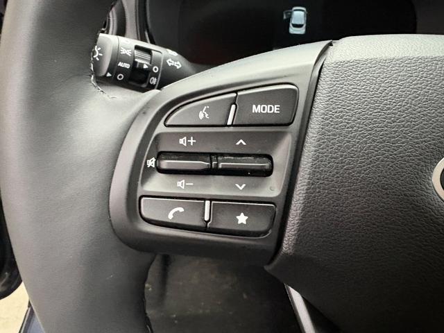 Hyundai i10 STYLE NAVI RFK SHZ 