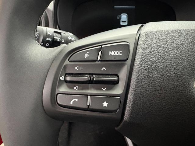 Hyundai i10 STYLE AUT KLIMAAUTOMATIK NAVI SHZ RFK TEMPOMAT 