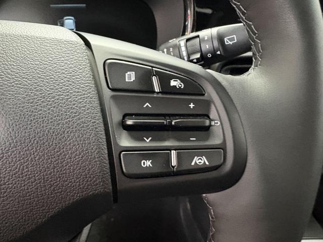 Hyundai i10 STYLE AUT KLIMAAUTOMATIK NAVI SHZ RFK TEMPOMAT 