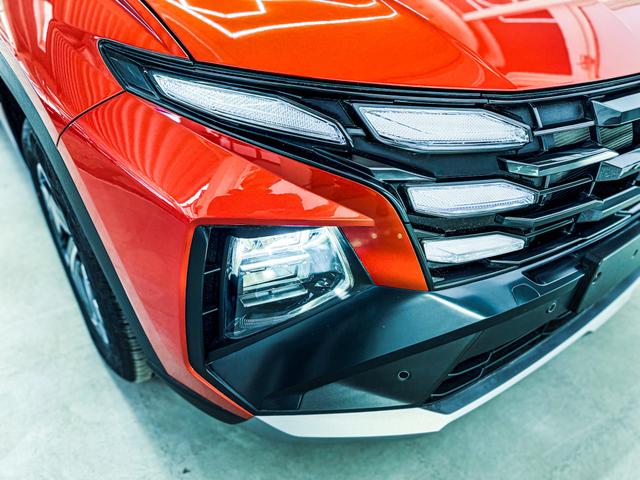 Hyundai TUCSON STYLE TRANSPORTSCHADEN KLIMAAUTOMATIK TOTWINKEL NAVI SHZ RFK PDC 